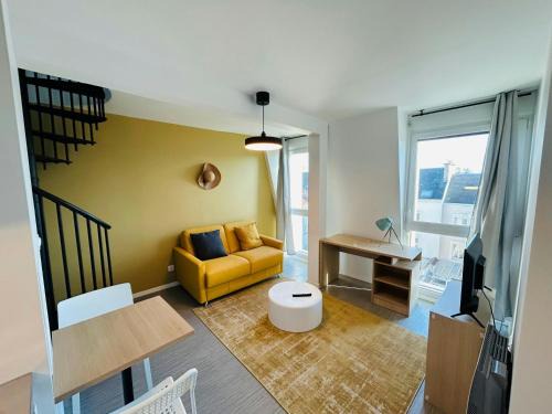 Barbatre Apartment | We Live In R - Duplex 503
