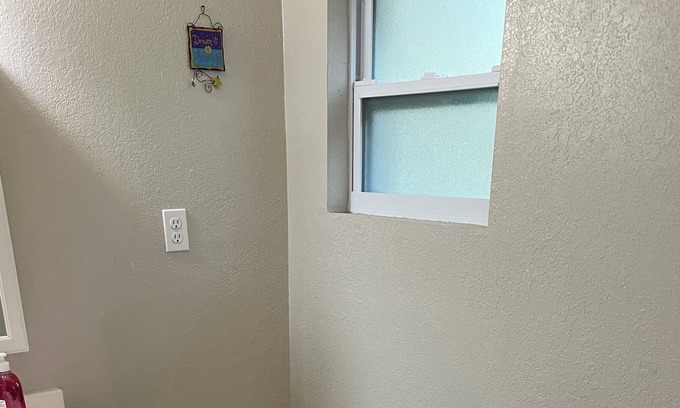 Lakeland House | Welcome to the country!