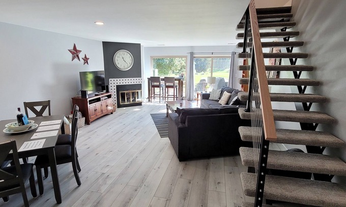 Callender House | Where value and excellence in traveling meet. Come check us out!