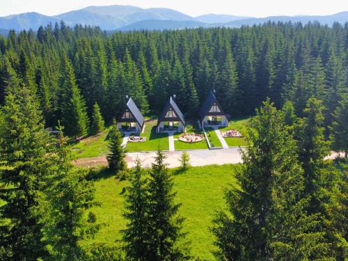 Zabljak House | Wild Lodges