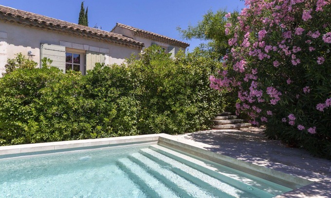 Maussane Villa | Wonderful private villa for 8 people with WIFI, private pool, TV, patio and pets allowed