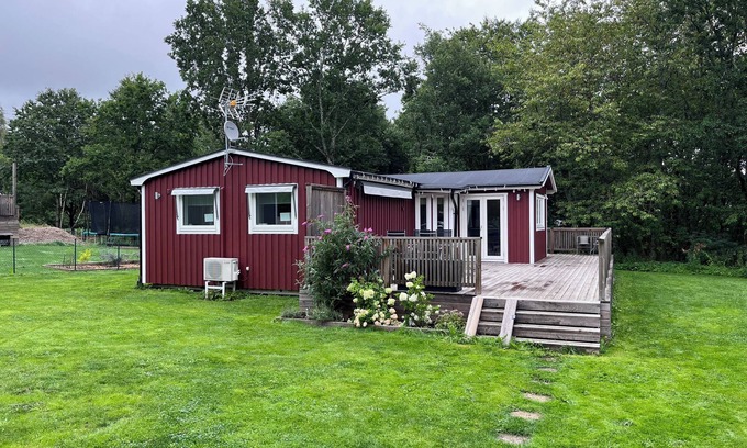 Hjarnarp Cottage | Wonderful house with new kitchen in beautiful nature and close to activities