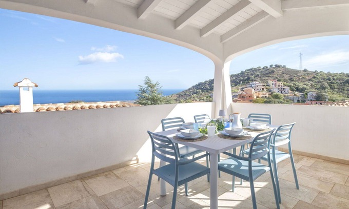 San Lorenzo House | Wonderful private villa for 7 guests with A/C, WIFI, private pool, TV and patio