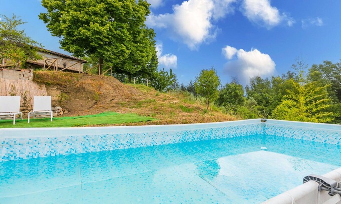 Pontito Villa | Wonderful private villa with WIFI, private pool, TV, patio, pets allowed and panoramic view
