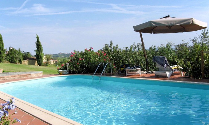 Grazzano Badoglio House | Wonderful villa for 4 people with WIFI, A/C, pool, TV and terrace