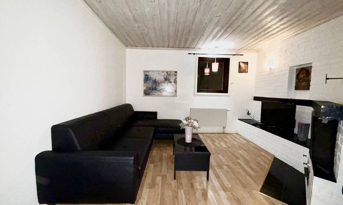 Partille Apartment | Workers - 18 Beds - 9BR -3 Bath - Garage - All-inclusive