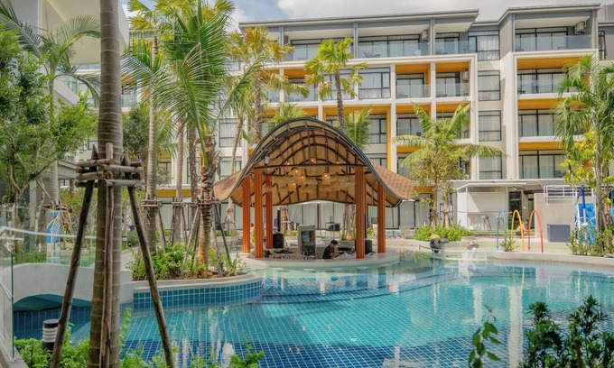 Sa Khu Hotel | Wyndham Garden Naithon Phuket