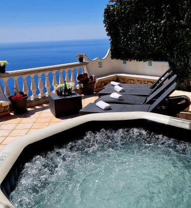 Path of the Gods House | Your nest on the Path