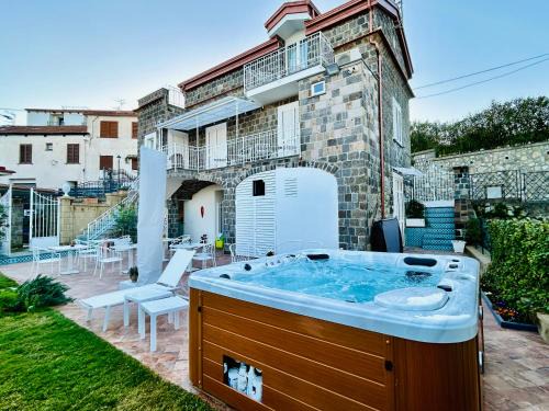 Sant'Agata sui Due Golfi House | YourHome - Relais Loggia Li Galli