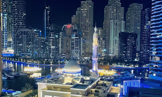 Dubai Marina House | ZAPBED House OPT 701&34