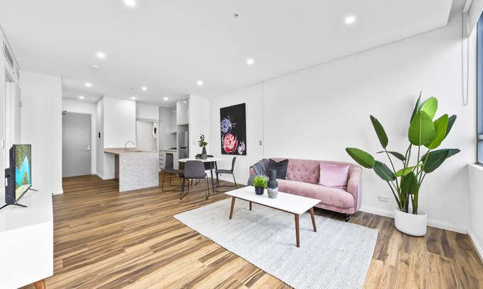Zetland Apartment | Zetland 3BR Modern Apartment Near CBD & Airport