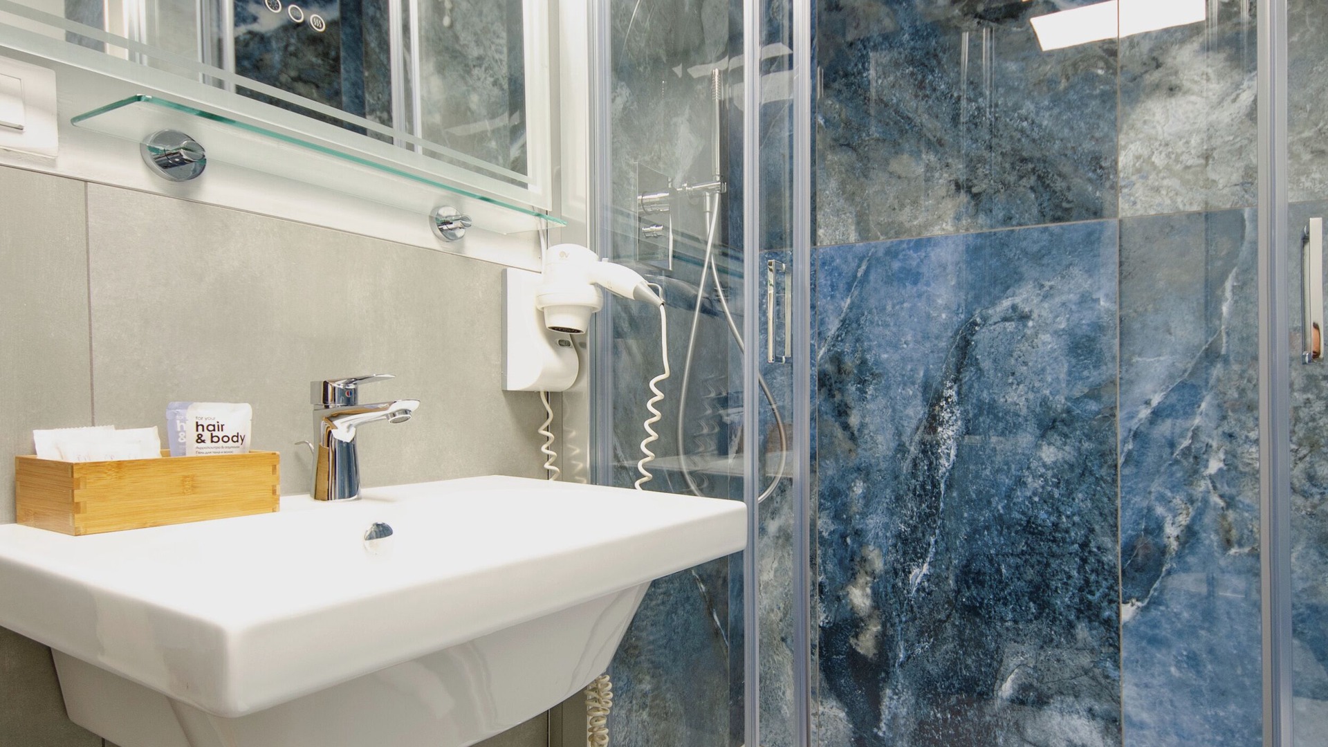 Photo of Bathroom in Osimo