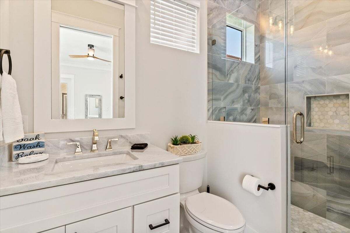 Photo of Bathroom in Navarre Beach