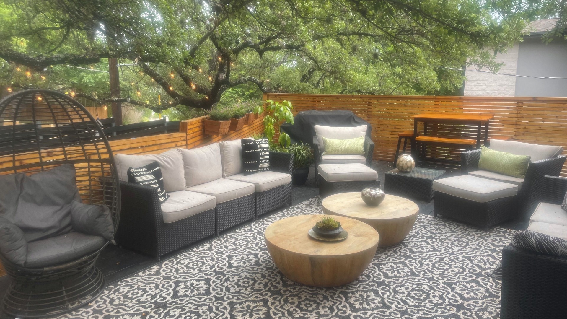 Photo of Patio Balcony in South River City