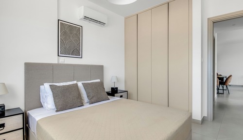 Apartment, 2 Bedrooms, Balcony, City View