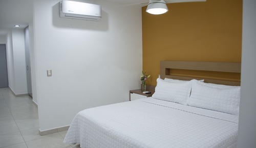 Junior Suite, 1 King Bed with Sofa bed