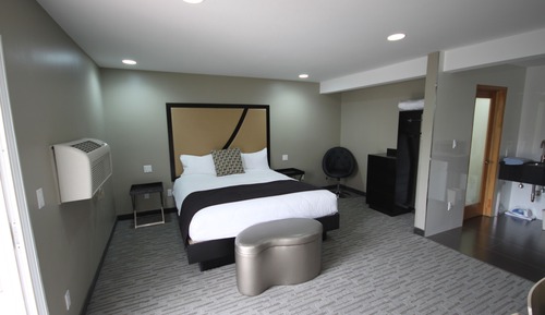 Classic Room, 1 King Bed