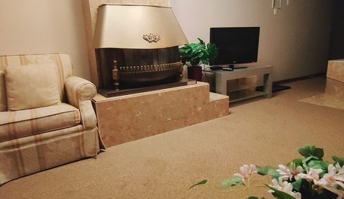 Suite, 1 Queen Bed, Jetted Tub and Fireplace