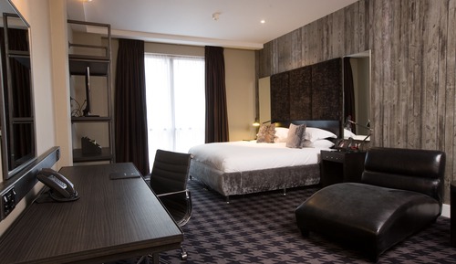 Club Deluxe Double Room