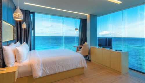 Deluxe Sea View
