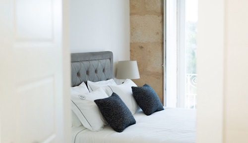 Comfort Suite, 1 Queen Bed, Vineyard View