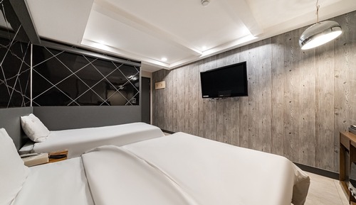 Room (Suite room (twin))