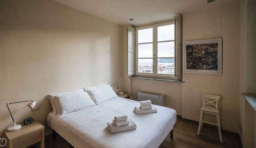 Apartment (2 Bedrooms)