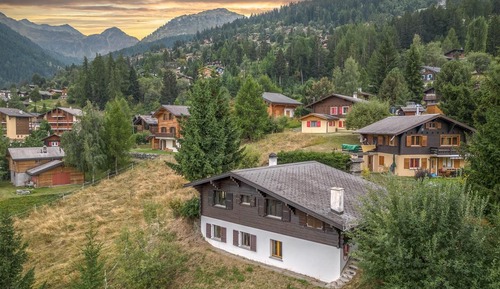 Chalet (5 Bedrooms)