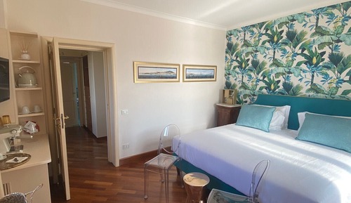 Apartment, 1 Bedroom, Smoking, Pool Access