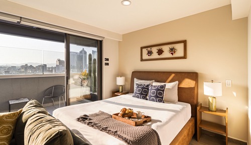 Two-bedroom penthouse with balcony and city view