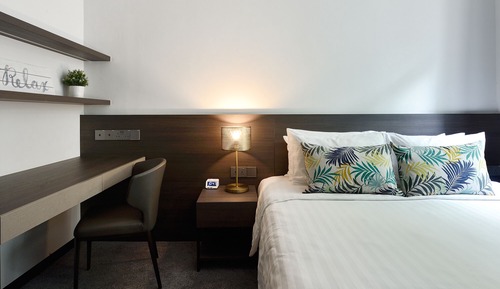 Deluxe Apartment