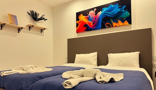 Studio (Accessible Room)