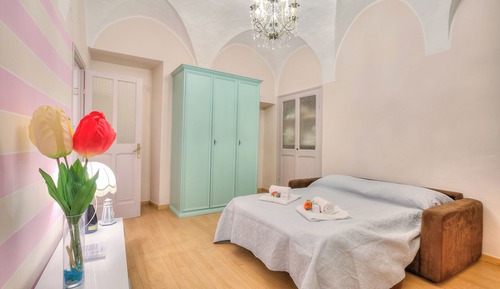 Family Apartment, 2 Bedrooms, Sea Facing (Goccia Di Mare 50m From The Sea)