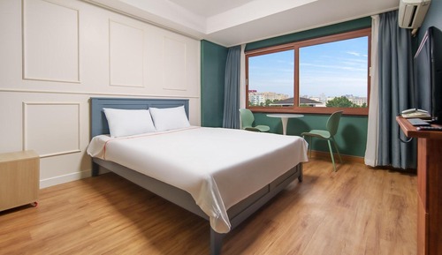 Basic Room, 1 Bedroom (Deluxe double)