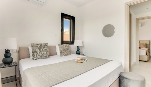 Apartment, 2 Bedrooms, Balcony, City View