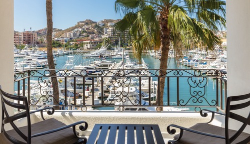 Signature Studio, 2 Queen Beds, Balcony, Pool View