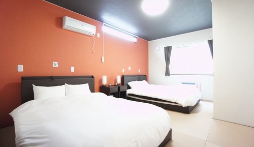 No Pets allowed, Non-smoking