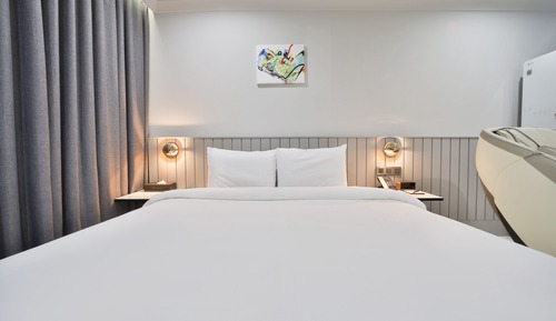 Signature Room