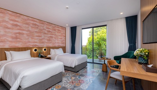 Deluxe Twin Room