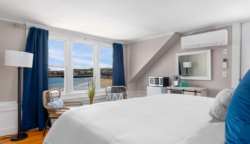 Premium Room, 1 King Bed, Patio, Ocean View