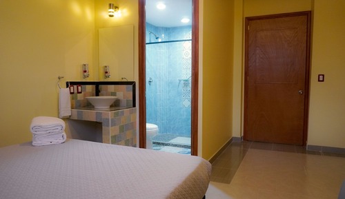 Traditional Room, 2 Queen Beds