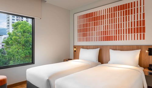 Standard Room, 2 Twin Beds, Mountainside