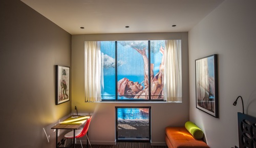 Beastman Queen with Complimentary Mini Bar and Free WIFI