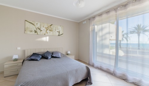 Family Apartment, 3 Bedrooms, Terrace, Sea View