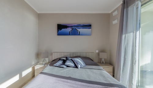 Classic Apartment, 1 Queen Bed with Sofa bed, Accessible, Sea View