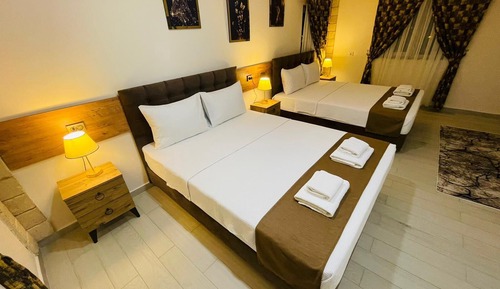 Comfort Room, 1 Bedroom, Non Smoking, Pool View