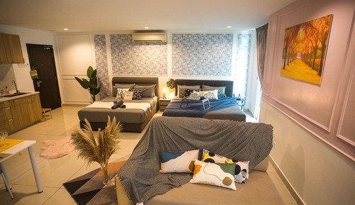Club Apartment