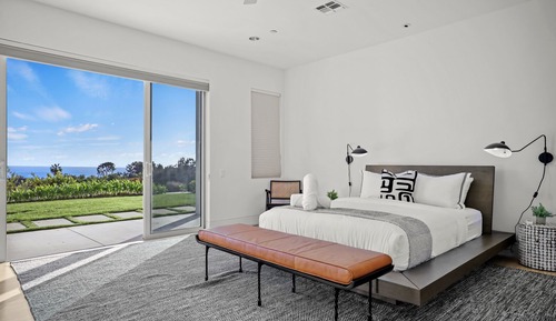 Luxury House, Multiple Beds, Private Pool, Ocean View (Winding Way)