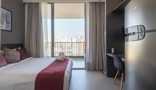 Premium Studio (517553)