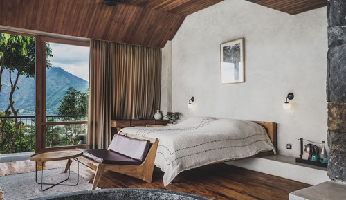 Suite, Mountain View